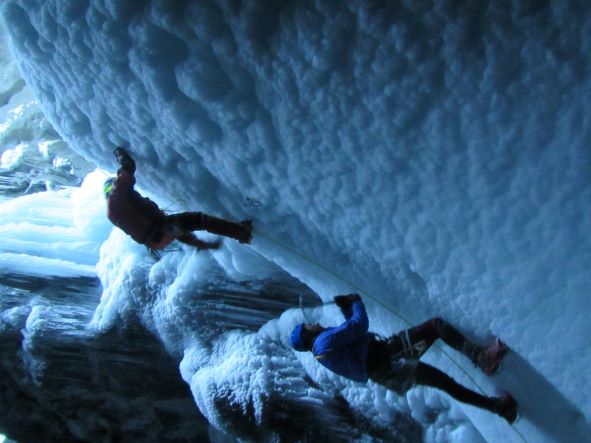 Gornera. Muur van ijs bij -16°C. Foto Georges Perren